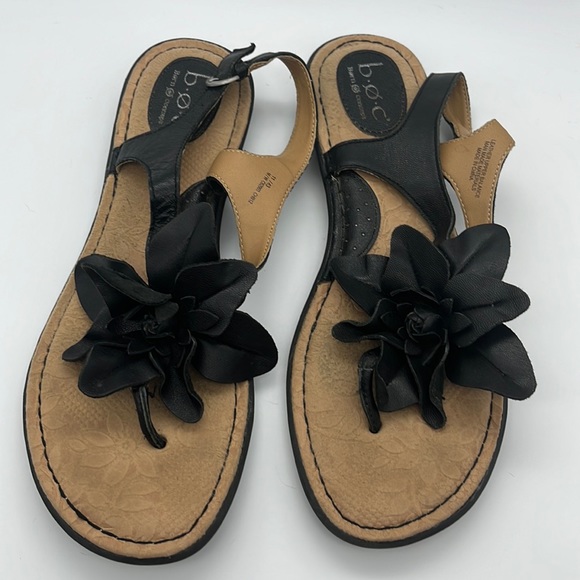 boc Shoes Boc Great Black Sandal With Leather Flower Accent Poshmark